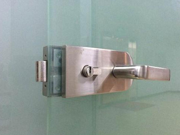 盤龍區開鎖換鎖（換鎖電話是多少）